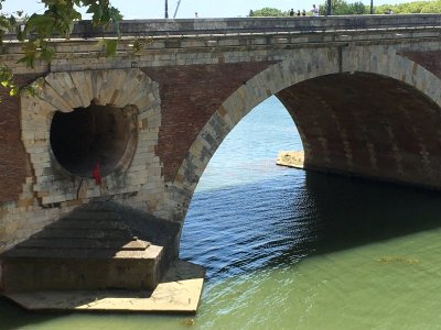 LArtEtLaMemoireDUnPontResistantALaCr_imagebf_image_Toulouse_Garonne_22_vignette_800_600_20250826162618_20250826162618.JPG
